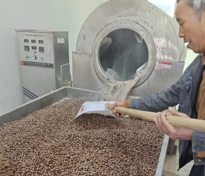 許昌智工多功能電磁炒香榧設(shè)備客戶反饋 許昌智工多功能電磁炒香榧設(shè)備客戶反饋